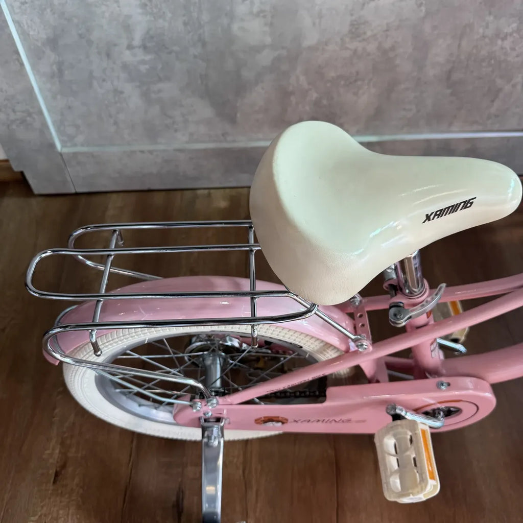 Bicicleta rodado 16 estilo Vintage con rueditas canasto, casco y vaso de regalo