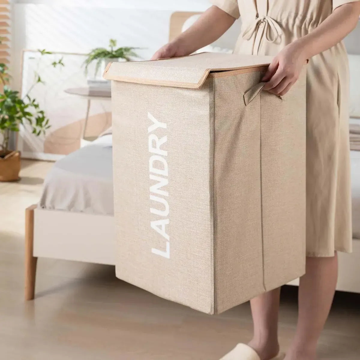 Cesto plegable para ropa con tapa
