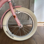 Bicicleta rodado 16 estilo Vintage con rueditas canasto, casco y vaso de regalo